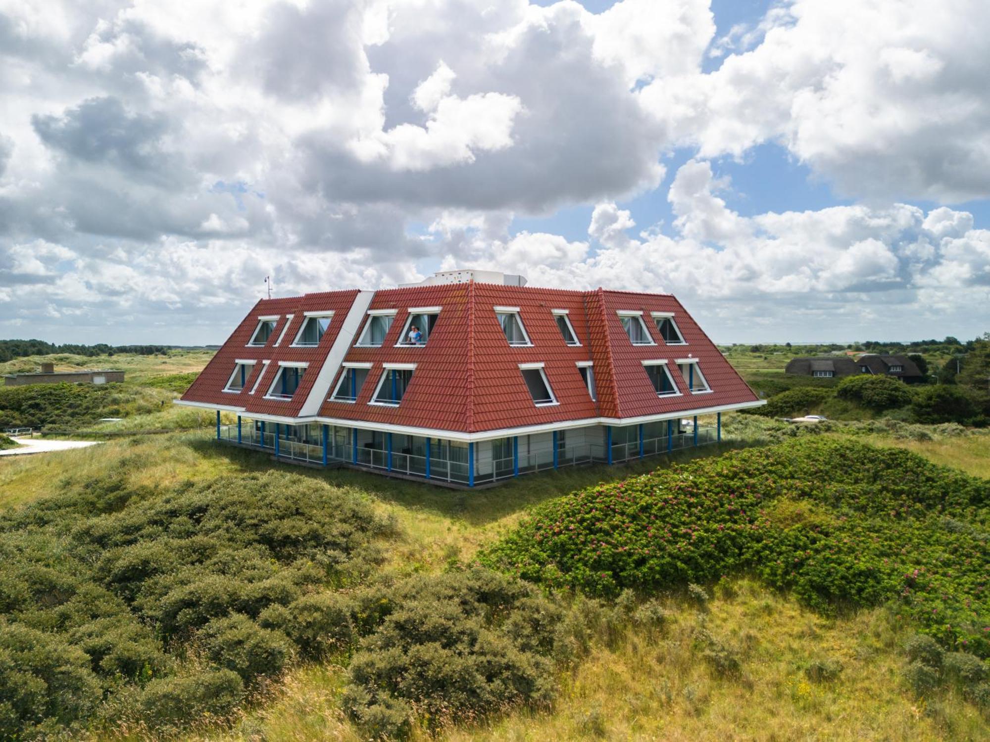 Strandhotel Buren Aan Zee المظهر الخارجي الصورة