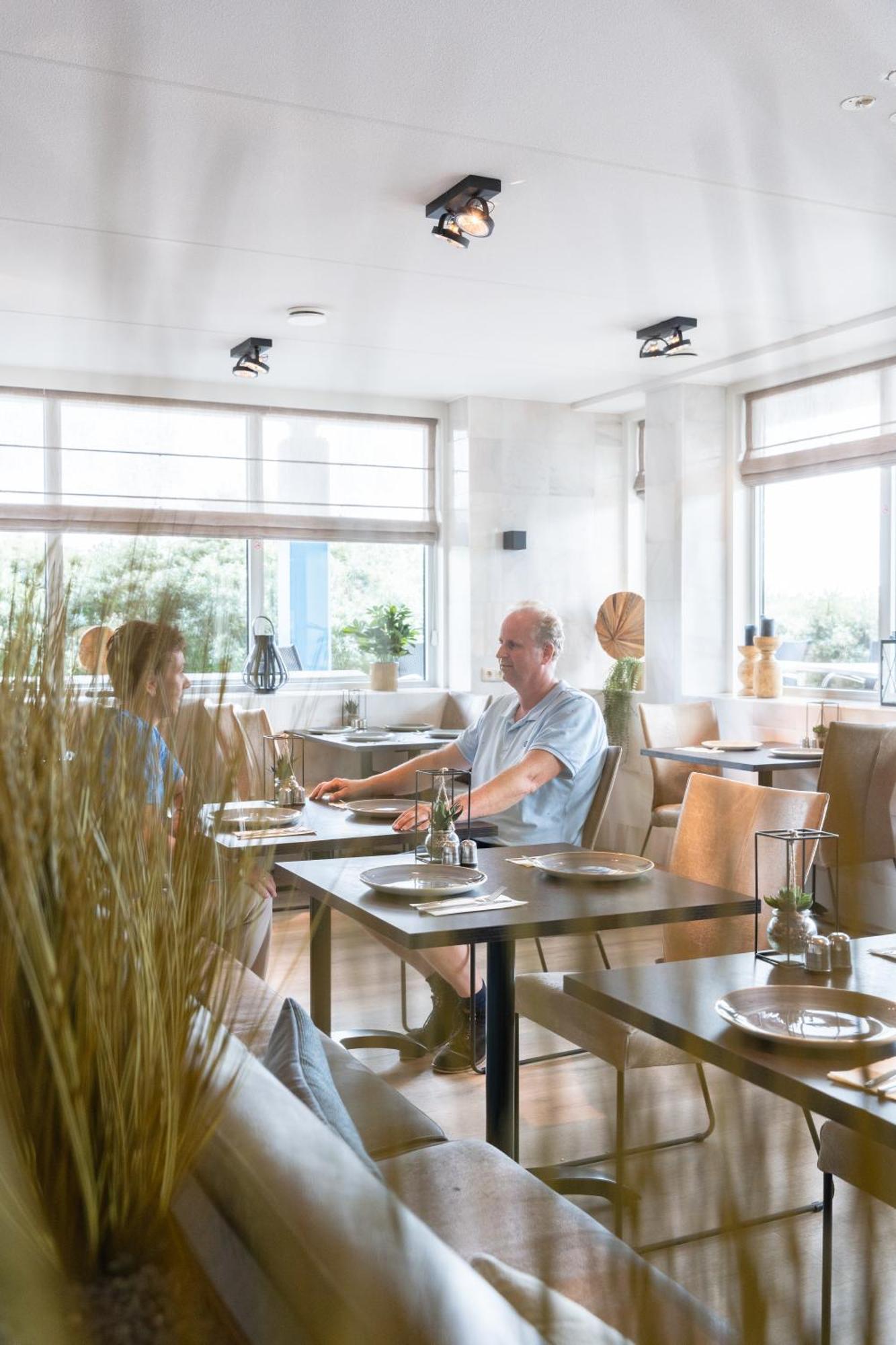 Strandhotel Buren Aan Zee المظهر الخارجي الصورة